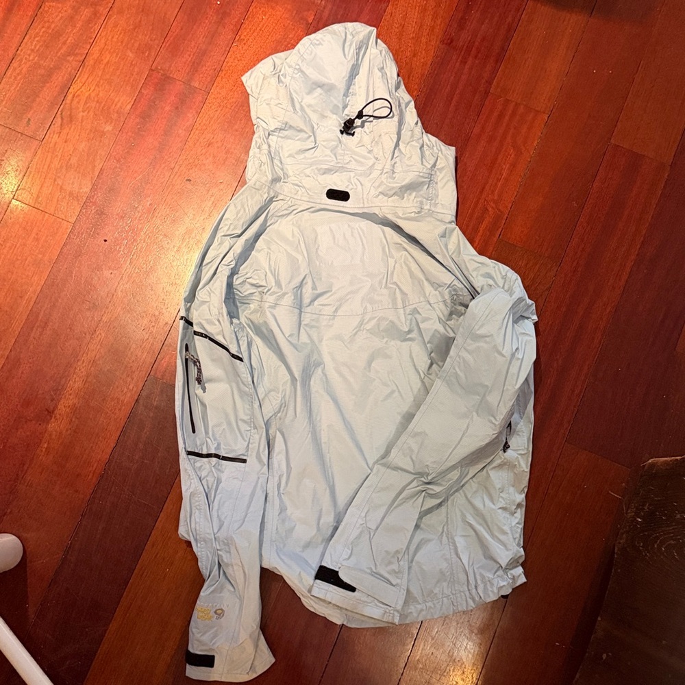 Mountain Hardware Rain Jacket shell Size Small pr… - image 10